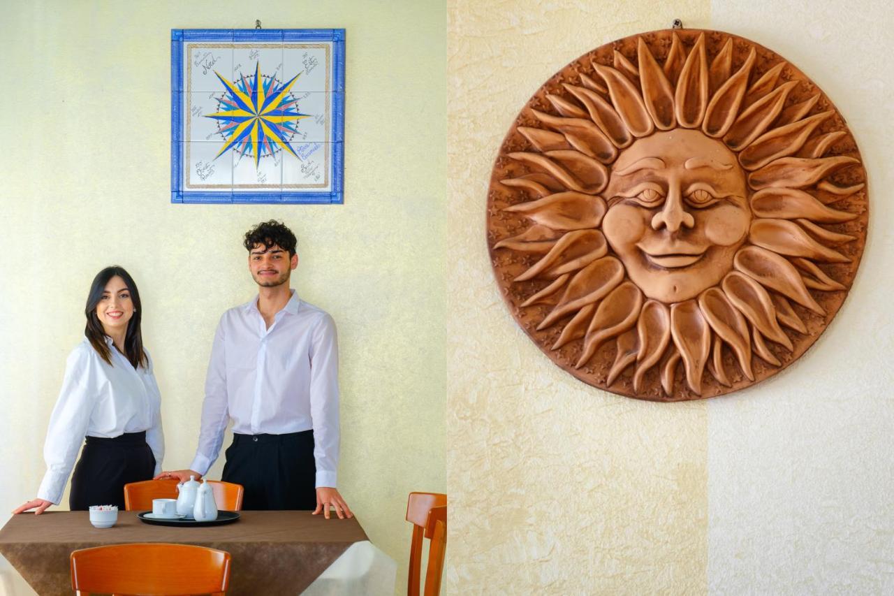 Hotel Solki Сант-Антиоко Экстерьер фото
